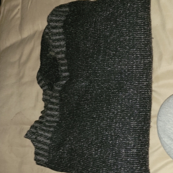 Men's Wool Sweater - L - Picture 2 of 5